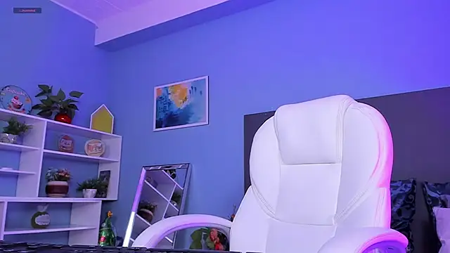 kylie reyes online show from 12/13/24, 12:42