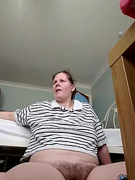 xxSexyBushLinnxx online show from 03/18/25, 11:08