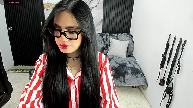 criss 21  online show from 02/07/26, 08:12