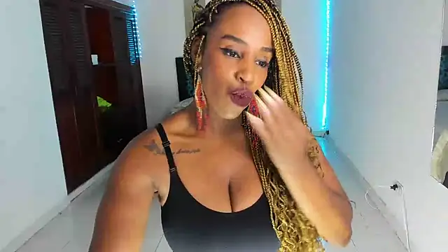 TAYLORR778 online show from 03/01/25, 06:43