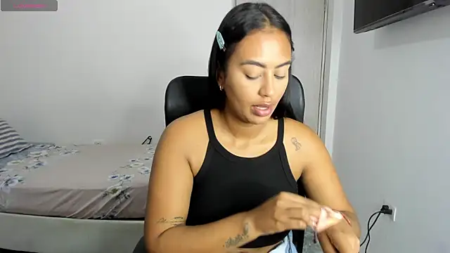 Snapshot of tracycum chatting on 12/05/25, 03:30 tracycum online show from 12/05/25, 03:30