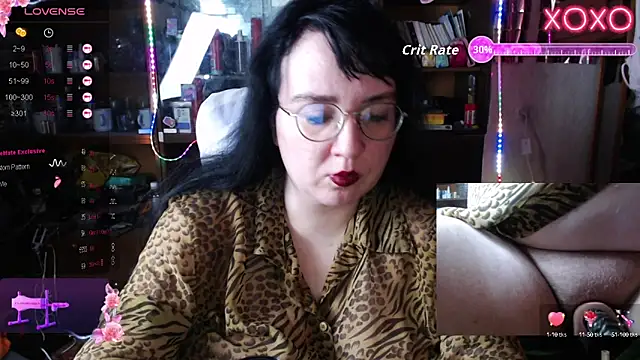 LeonaHarrison online show from 10/07/25, 04:09