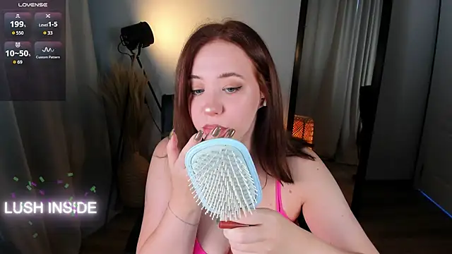 Pretty Alison online show from 10/05/25, 01:53