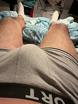 spritzerboy23 online show from 04/19/26, 03:39