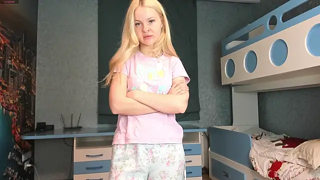 Masha 2002 online show from 04/13/26, 08:03