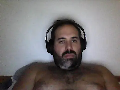 Snapshot of The_Masterxxx14 chatting on 10/07/25, 02:36 The Masterxxx14 online show from 10/07/25, 02:36