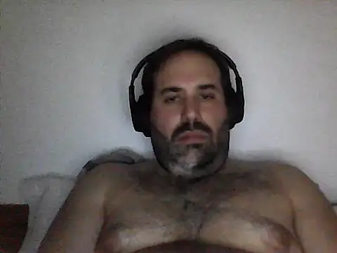 Snapshot of The_Masterxxx14 chatting on 04/29/26, 05:30 The Masterxxx14 online show from 04/29/26, 05:30