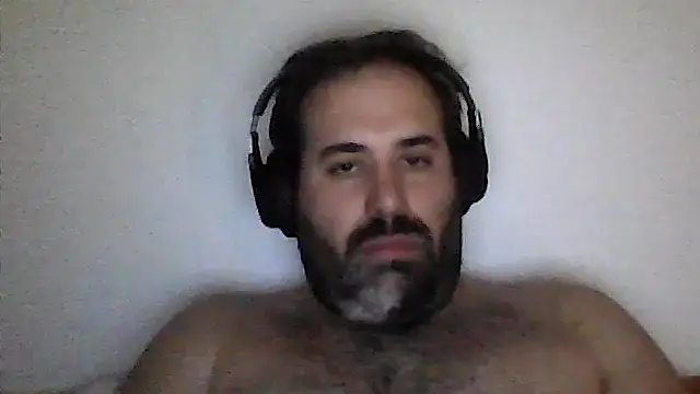 Snapshot of The_Masterxxx14 chatting on 05/09/26, 03:17 The Masterxxx14 online show from 05/09/26, 03:17