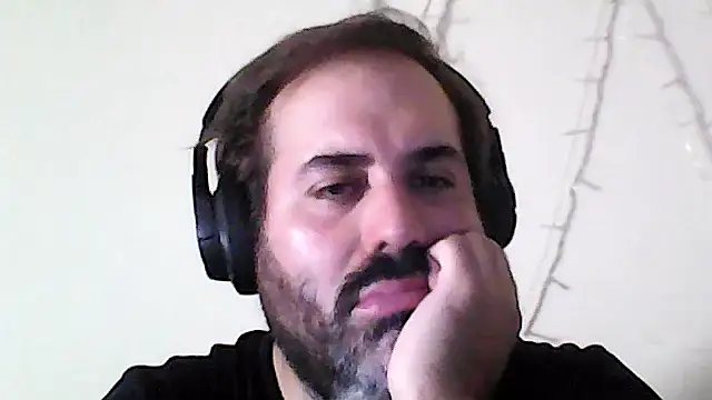 Snapshot of The_Masterxxx14 chatting on 08/01/26, 08:57 The Masterxxx14 online show from 08/01/26, 08:57