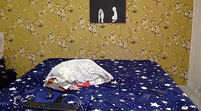 Snapshot of Karlabby chatting on 03/06/25, 08:08 Karlabby online show from 03/06/25, 08:08