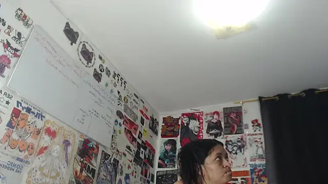 Snapshot of veronica_salas chatting on 06/30/26, 10:38 veronica salas online show from 06/30/26, 10:38