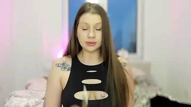 JuicyHelenX online show from 11/11/25, 01:55