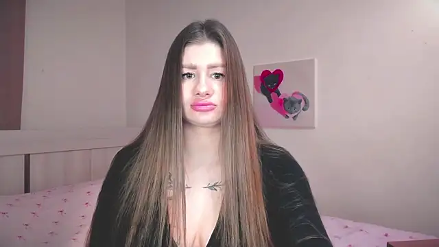 Snapshot of JuicyHelenX chatting on 03/09/26, 05:17 JuicyHelenX online show from 03/09/26, 05:17