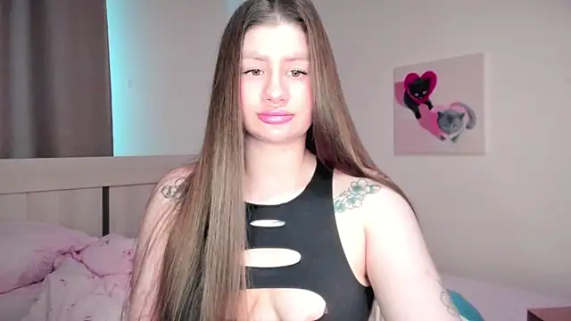 Snapshot of JuicyHelenX chatting on 04/04/26, 02:14 JuicyHelenX online show from 04/04/26, 02:14