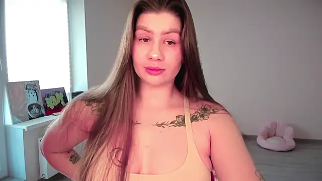 Snapshot of JuicyHelenX chatting on 04/19/26, 02:27 JuicyHelenX online show from 04/19/26, 02:27