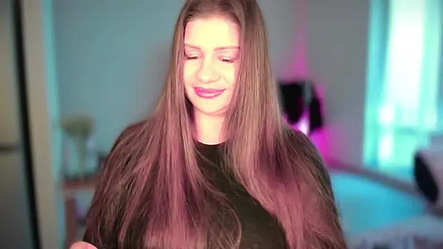 JuicyHelenX online show from 05/05/26, 04:15