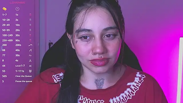 val bardot online show from 09/29/25, 04:17