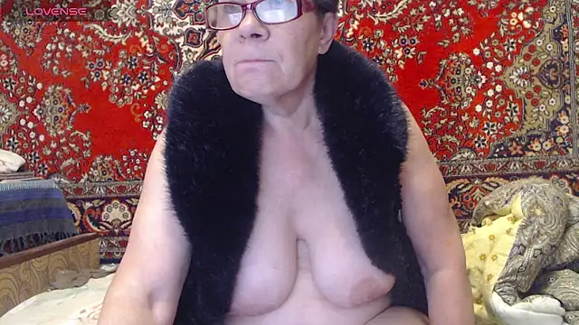 Sandra Carina online show from 09/24/25, 08:17