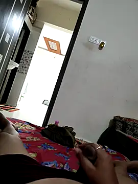 rajstrip12650 online show from 03/04/25, 01:28