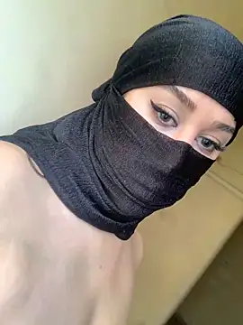 Taimaaa online show from 10/25/25, 12:23