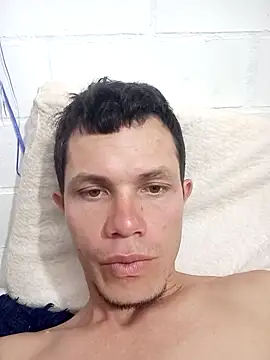 Snapshot of Juam22 chatting on 09/15/25, 04:23 Juam22 online show from 09/15/25, 04:23