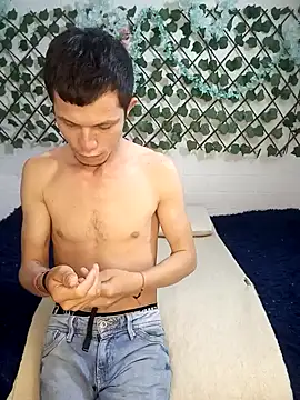 Snapshot of Juam22 chatting on 09/26/25, 04:49 Juam22 online show from 09/26/25, 04:49