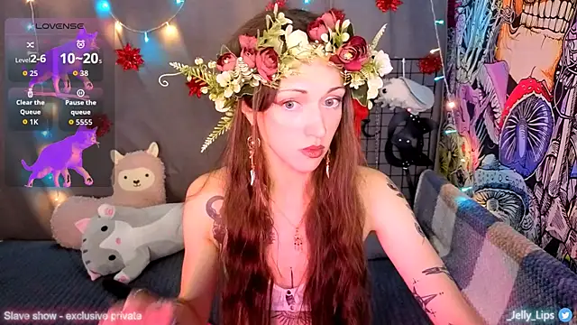 Snapshot of ServantBrook chatting on 12/05/25, 04:32 ServantBrook online show from 12/05/25, 04:32