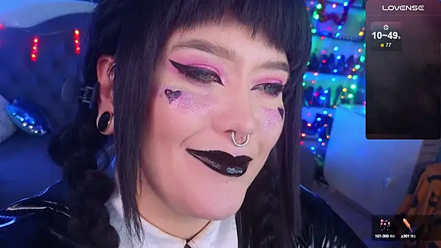 wickedxqueen online show from 12/20/24, 04:20