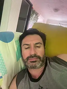 Snapshot of rodrher81 chatting on 06/19/26, 07:50 rodrher81 online show from 06/19/26, 07:50