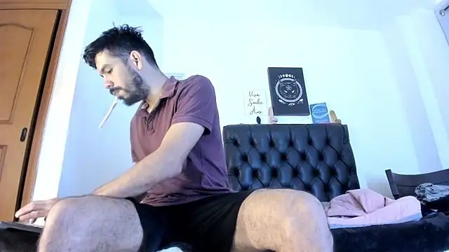 JohanyLatino online show from 01/16/25, 06:37