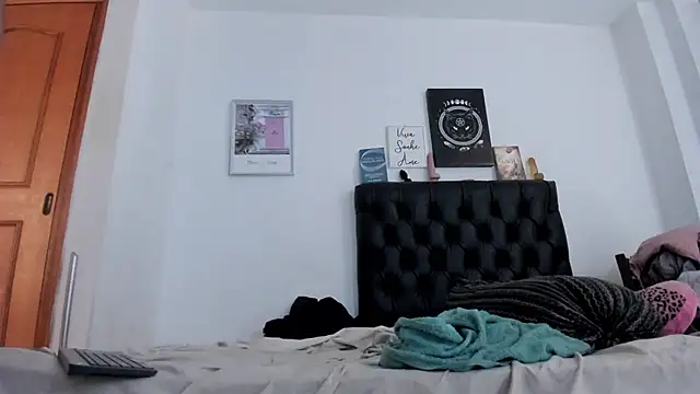 JohanyLatino online show from 01/19/25, 06:00