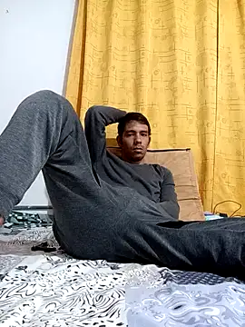 Snapshot of JohanyLatino chatting on 03/21/26, 01:10 JohanyLatino online show from 03/21/26, 01:10