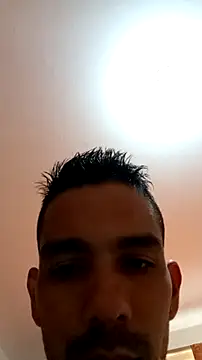 Snapshot of JohanyLatino chatting on 04/01/26, 04:37 JohanyLatino online show from 04/01/26, 04:37