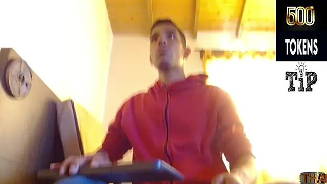 Snapshot of JohanyLatino chatting on 04/09/26, 10:04 JohanyLatino online show from 04/09/26, 10:04