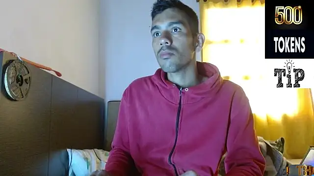 Snapshot of JohanyLatino chatting on 04/11/26, 08:57 JohanyLatino online show from 04/11/26, 08:57