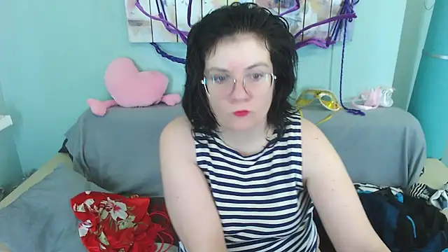 EverlyRays online show from 12/10/24, 04:24