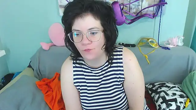 EverlyRays online show from 12/11/24, 03:56