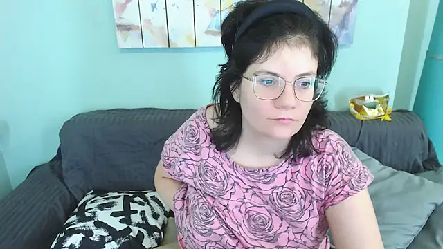 EverlyRays online show from 01/12/25, 02:19