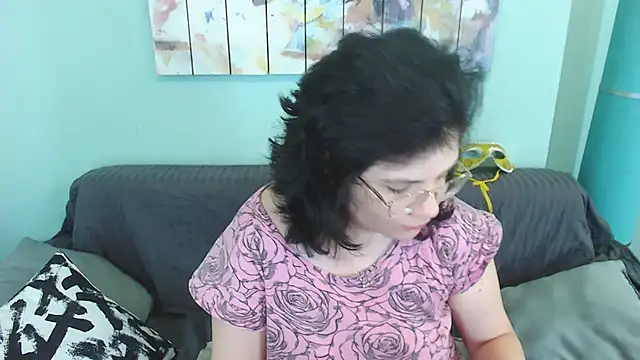 EverlyRays online show from 02/07/25, 11:23