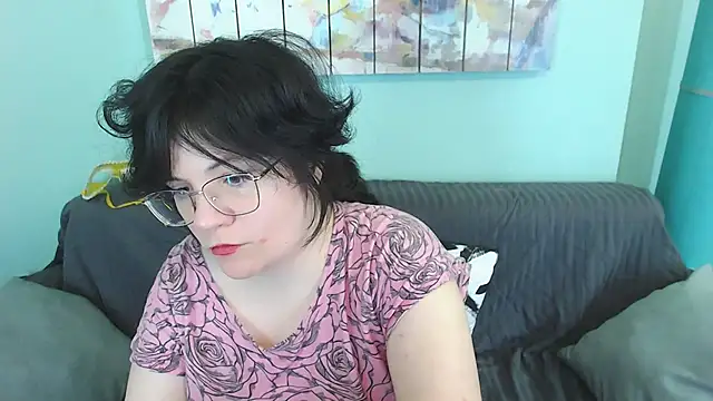 EverlyRays online show from 03/04/25, 10:05