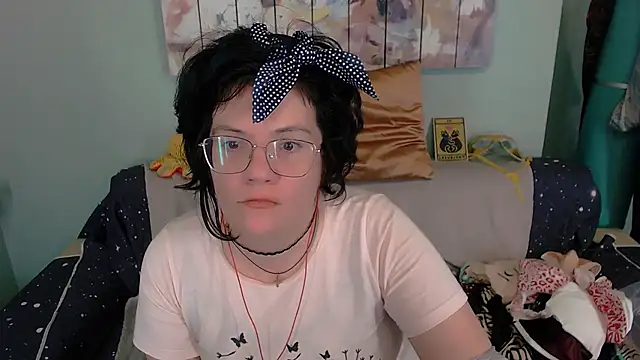 EverlyRays online show from 10/19/25, 06:52