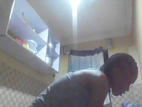 Smillie prety online show from 11/02/25, 04:20