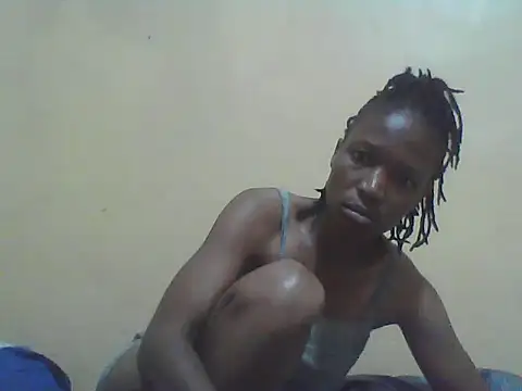 Smillie prety online show from 11/18/25, 04:17