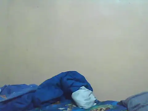 Smillie prety online show from 12/03/25, 02:41