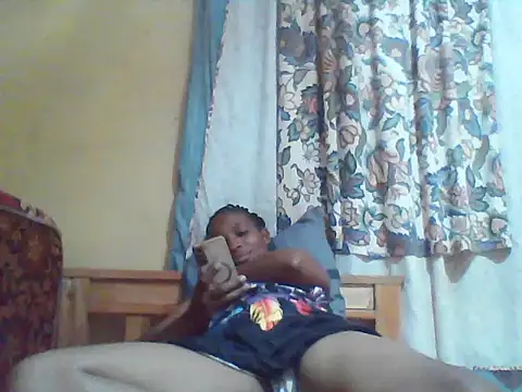 Snapshot of Smillie_prety chatting on 07/06/26, 02:03 Smillie prety online show from 07/06/26, 02:03