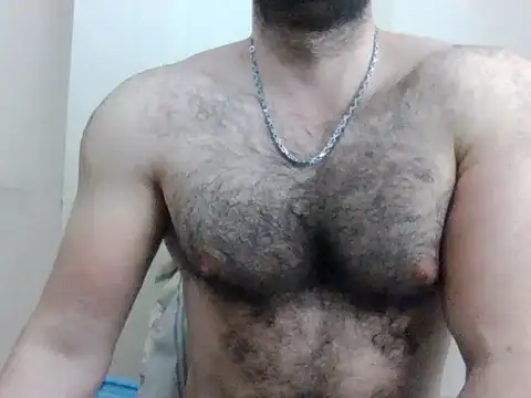 Snapshot of tturkish_boyy chatting on 07/13/26, 01:14 tturkish boyy online show from 07/13/26, 01:14