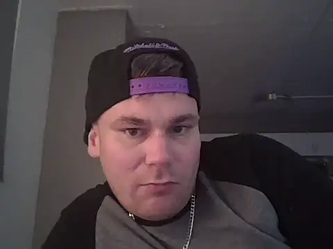 Snapshot of ACABFTP chatting on 10/14/25, 06:47 ACABFTP online show from 10/14/25, 06:47