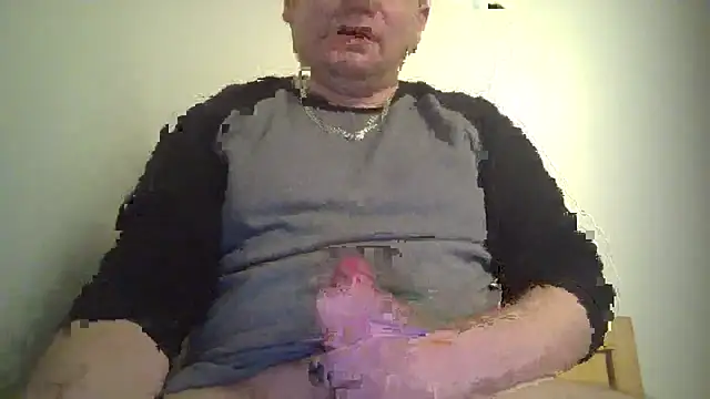 Snapshot of ACABFTP chatting on 11/18/25, 05:28 ACABFTP online show from 11/18/25, 05:28