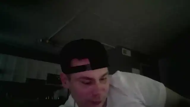 Snapshot of ACABFTP chatting on 12/17/25, 08:04 ACABFTP online show from 12/17/25, 08:04