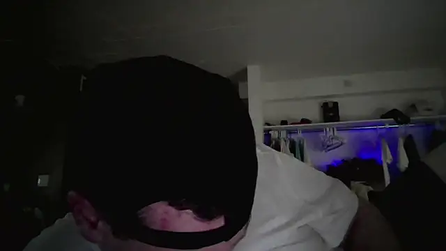 Snapshot of ACABFTP chatting on 12/18/25, 11:33 ACABFTP online show from 12/18/25, 11:33